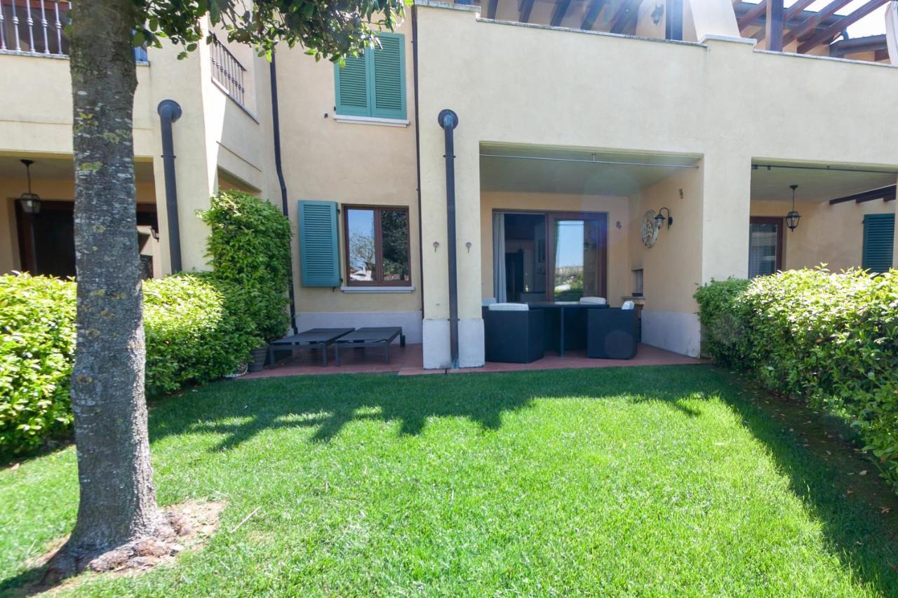 Lugana Resort & Sporting Club Peschiera del Garda Exterior foto