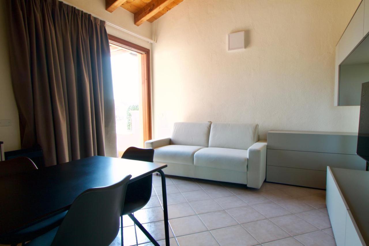 Lugana Resort & Sporting Club Peschiera del Garda Exterior foto