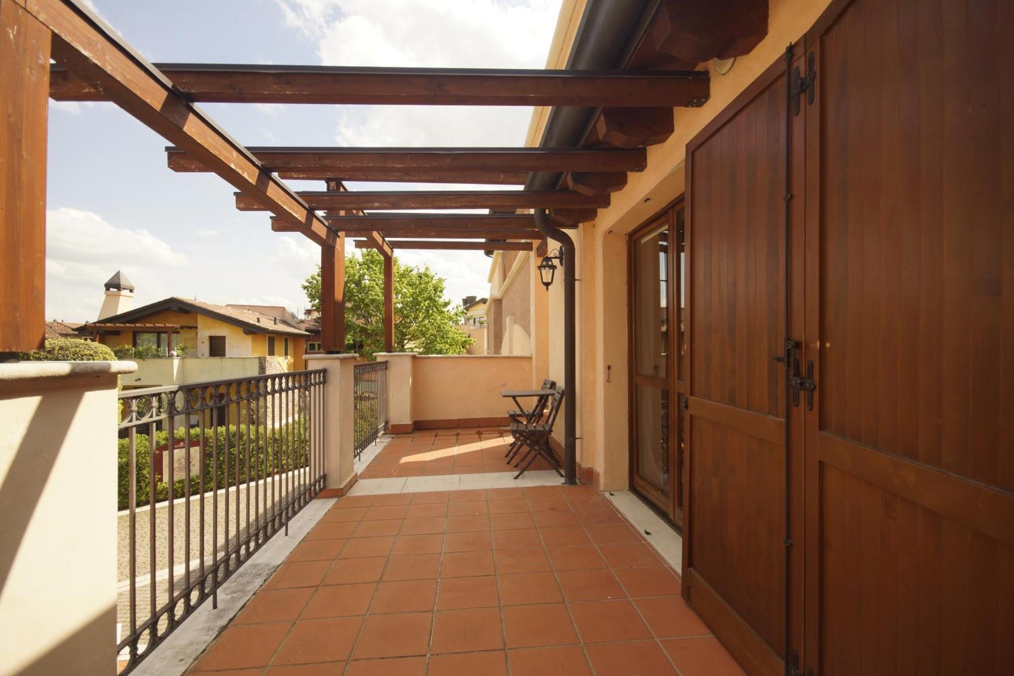 Lugana Resort & Sporting Club Peschiera del Garda Exterior foto